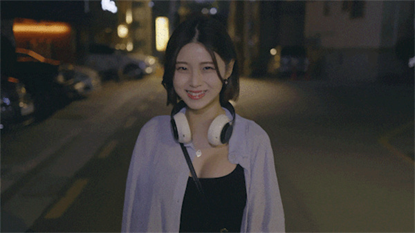 阿西美女室友竟然手游正版